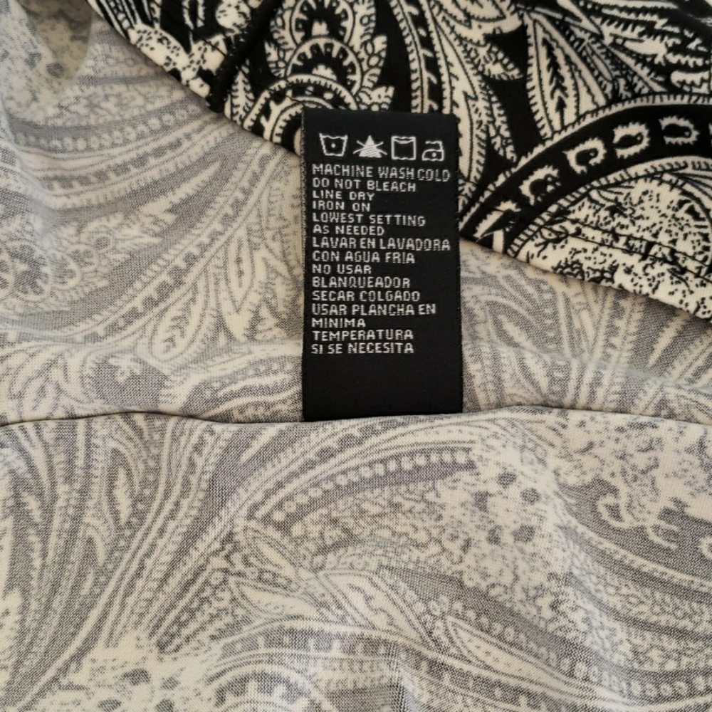 Dress - Picture 5 of 5